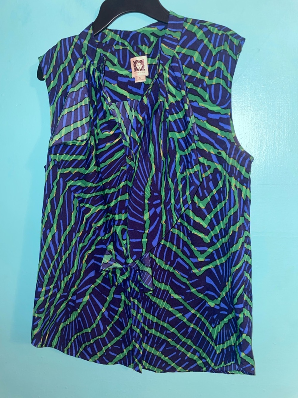Sleeveless V-Neck Printed Top in Blue & Green Anne Klein